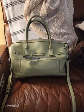 Sage‎ Green Duffle Weekender Bag Lined Pockets 18" Carry Strap Faux Leather